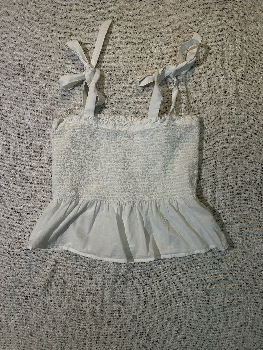NWOT white smocked tie-shoulder peplum w ruffle tank top Size M